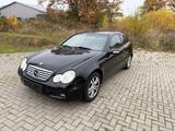Mercedes-Benz C 180 Kompressor AUTOMATIK/TÜV FRISCH/SHZ/NAVI - gebrauchte Mercedes-Benz C 180 aus dem Jahr 2003