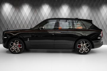 Cullinan BLACK BADGE 2023 BLACK/MANDARIN STARS