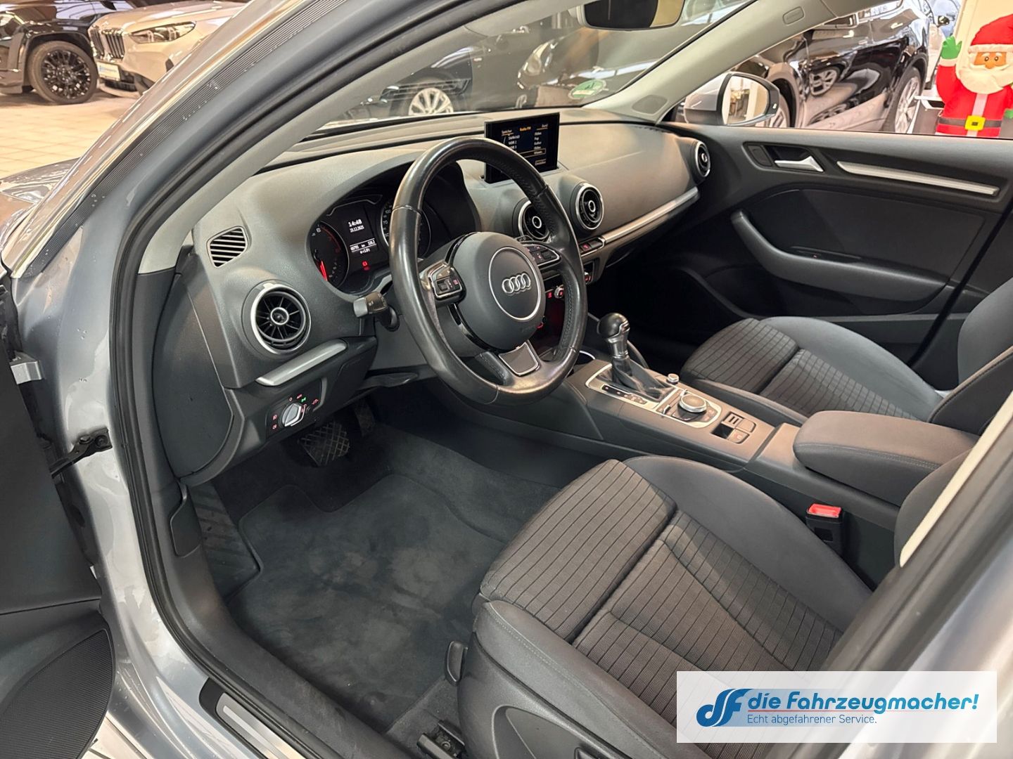 Fahrzeugabbildung Audi A3 Sportback Ambition S line Bi-Xenon 2-Zonen-Kl