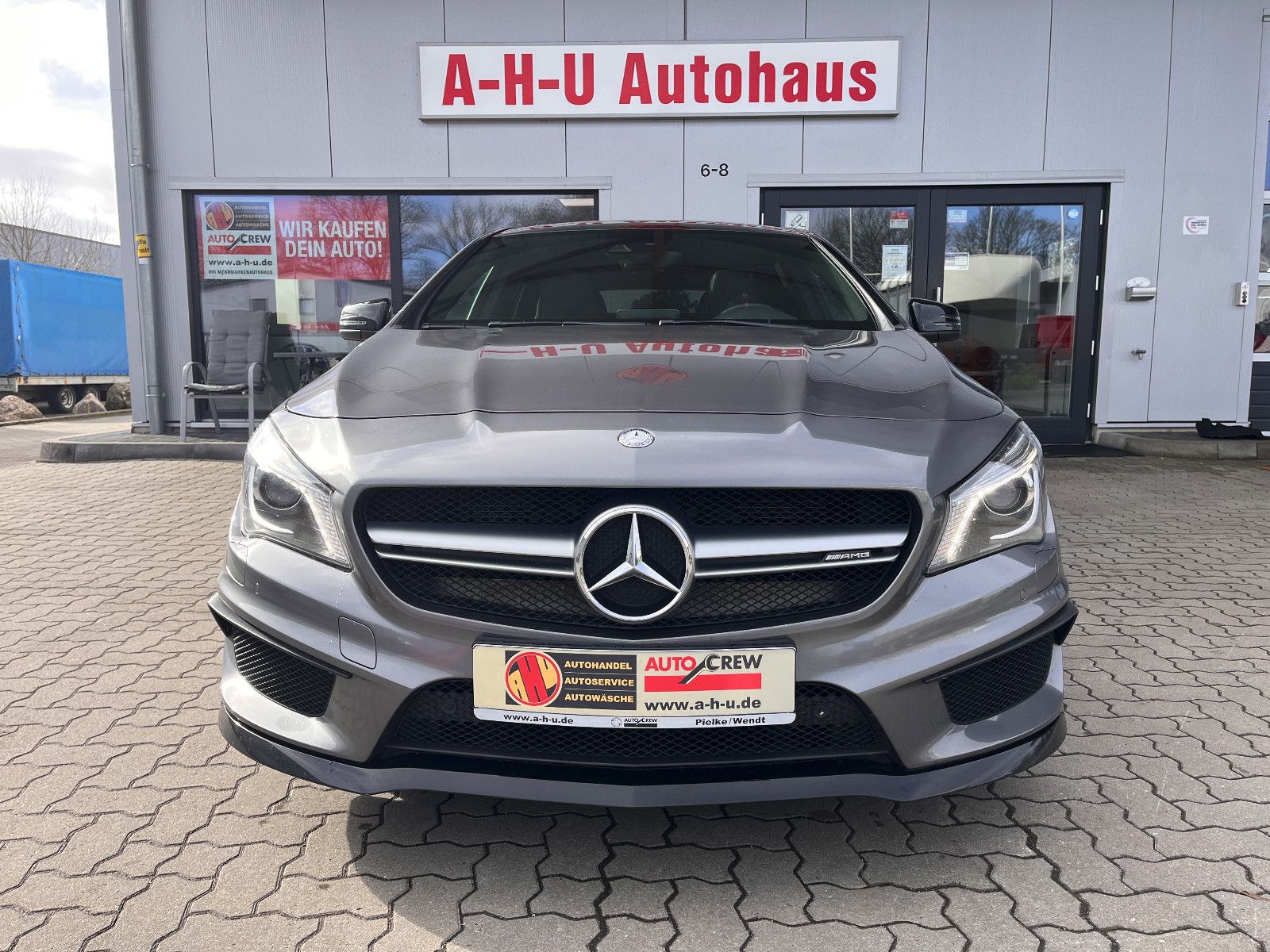 Fahrzeugabbildung Mercedes-Benz CLA 45 AMG 4Matic