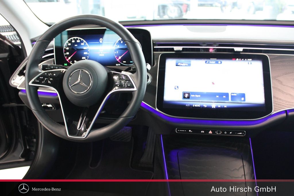MERCEDES-BENZ E-Class 2025