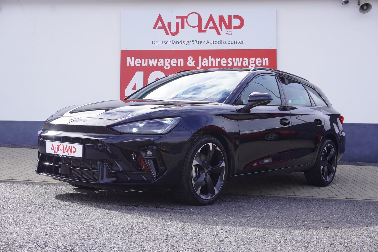 Cupra Leon ST 1.5eTSI DSG LED ACC Kamera AHK imagem 2