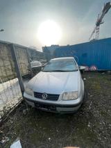 Volkswagen wv bora 16 - Volkswagen Bora in Frankfurt (Main)