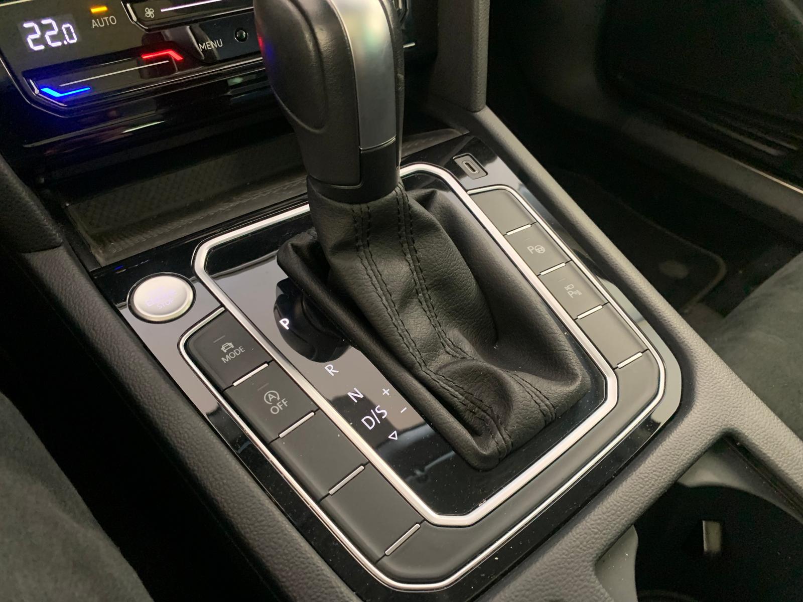Volkswagen Passat Elegance DigTacho ACC Pano Memory, миниатюра 12