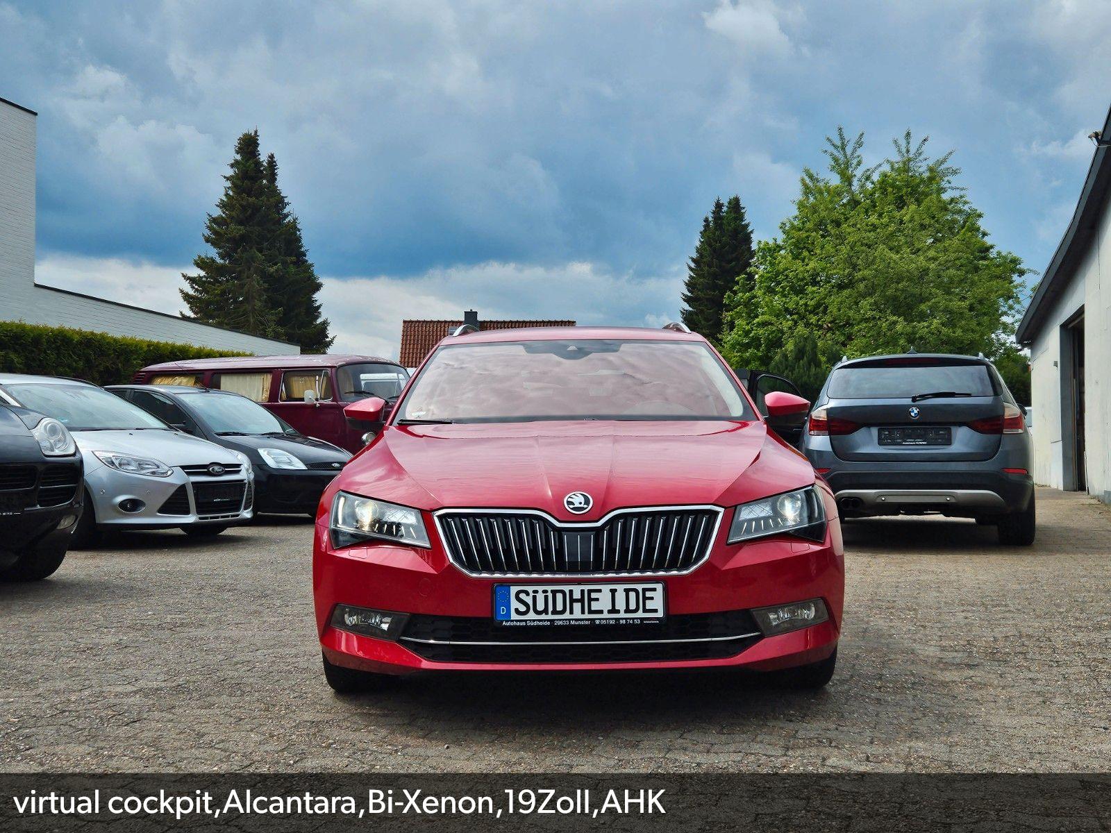 Skoda Superb Combi Style,DSG,Navi,Bi-Xenon,19Zoll