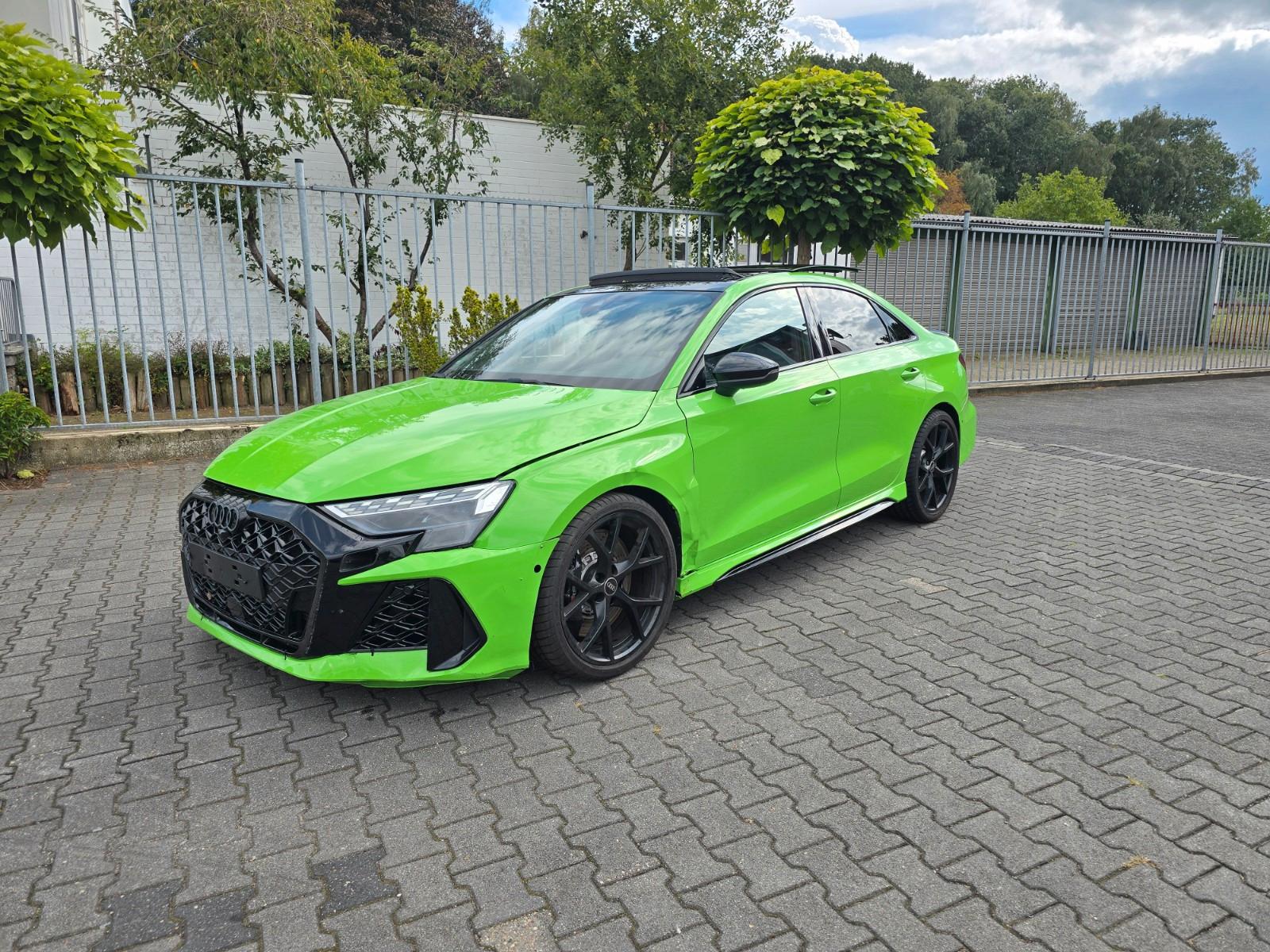 Audi RS3 RS 3 Limousine 2.5 294 kW TFSI quattro