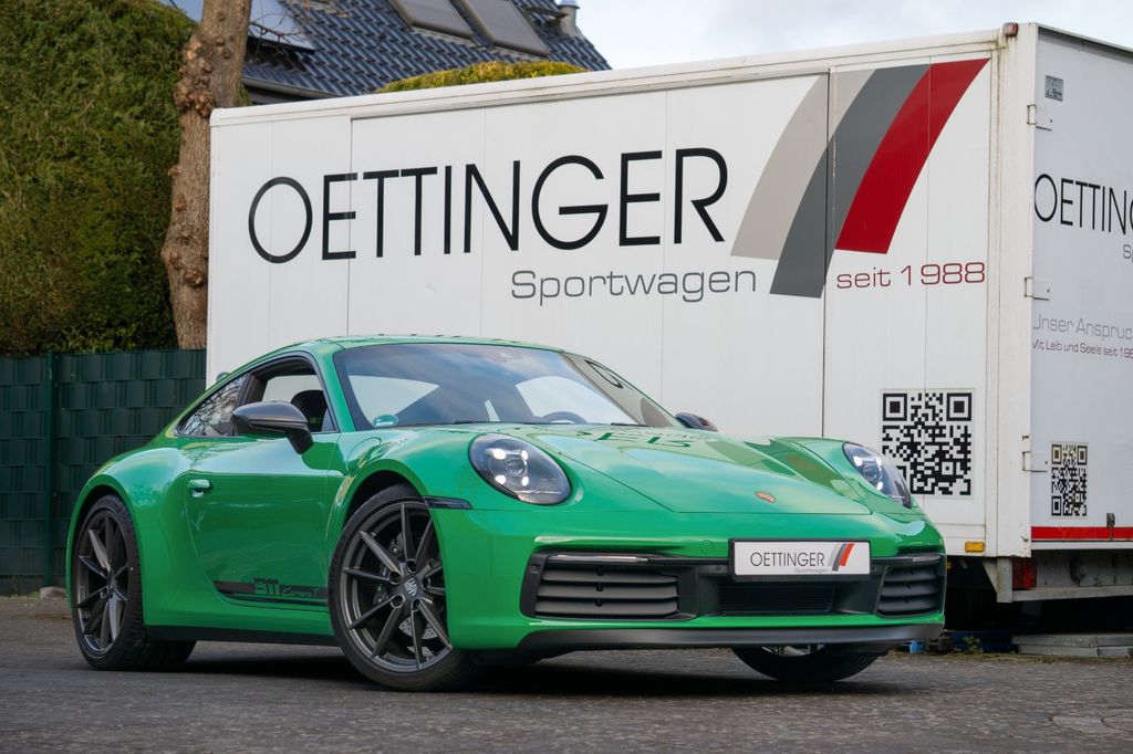 Porsche 992