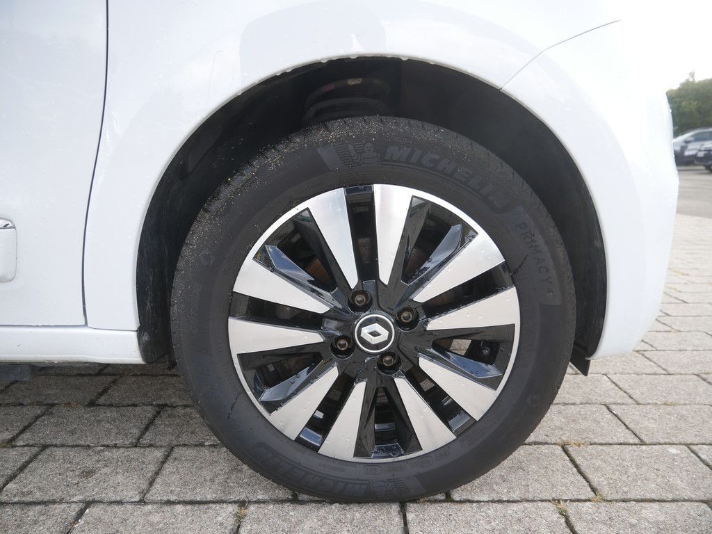 Fahrzeugabbildung Renault Twingo E-Tech KLIMA PDC SHZ RÜCKFAHRKAMERA NAVI