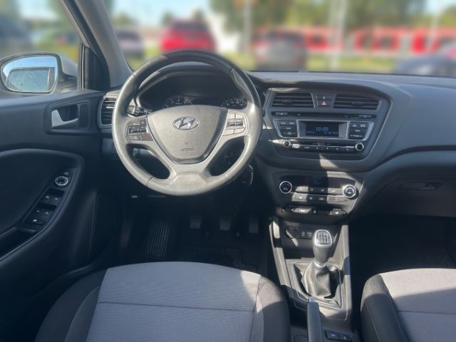 Fahrzeugabbildung Hyundai i20 blue Style 1.0 Klimaautom SHZ LenkradHZG Spu