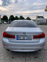BMW 530 d Luxury Line (G30) *LEDER*360°*LED*Head Up* - BMW 530 mit Diesel-Antrieb: Limousine, 530d