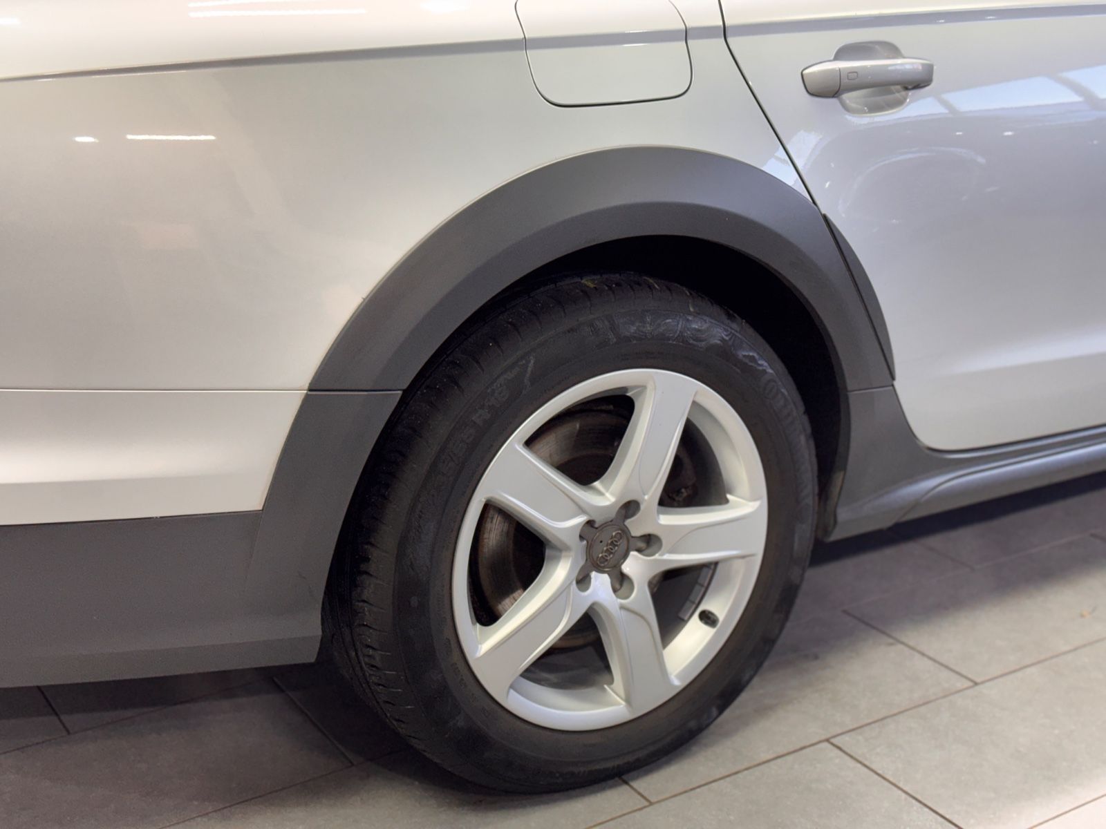 Fahrzeugabbildung Audi A6 Allroad quattro 3.0 TDI|LEDER|NAVI|LUFT|XENON
