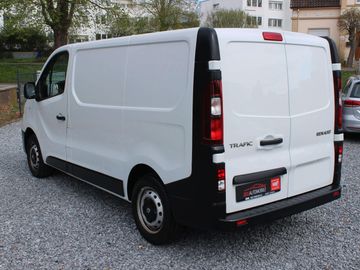 Renault Trafic - 2