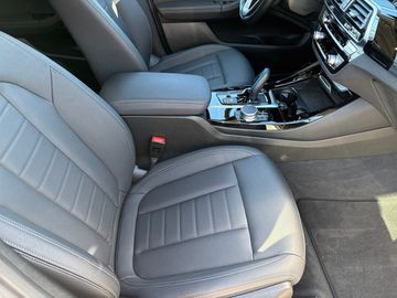 BMW iX3 DAB LED WLAN RFK Parkassistent el. Sitze