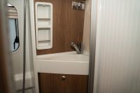 Malibu Van first class - two rooms GT skyview 640 LE RB (16/26)