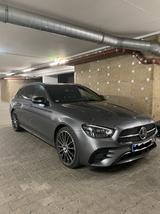 Mercedes-Benz E 450 T-Modell NIGHTLINE AMG Paket, 20 Zoll - Mercedes-Benz E 450 von privat