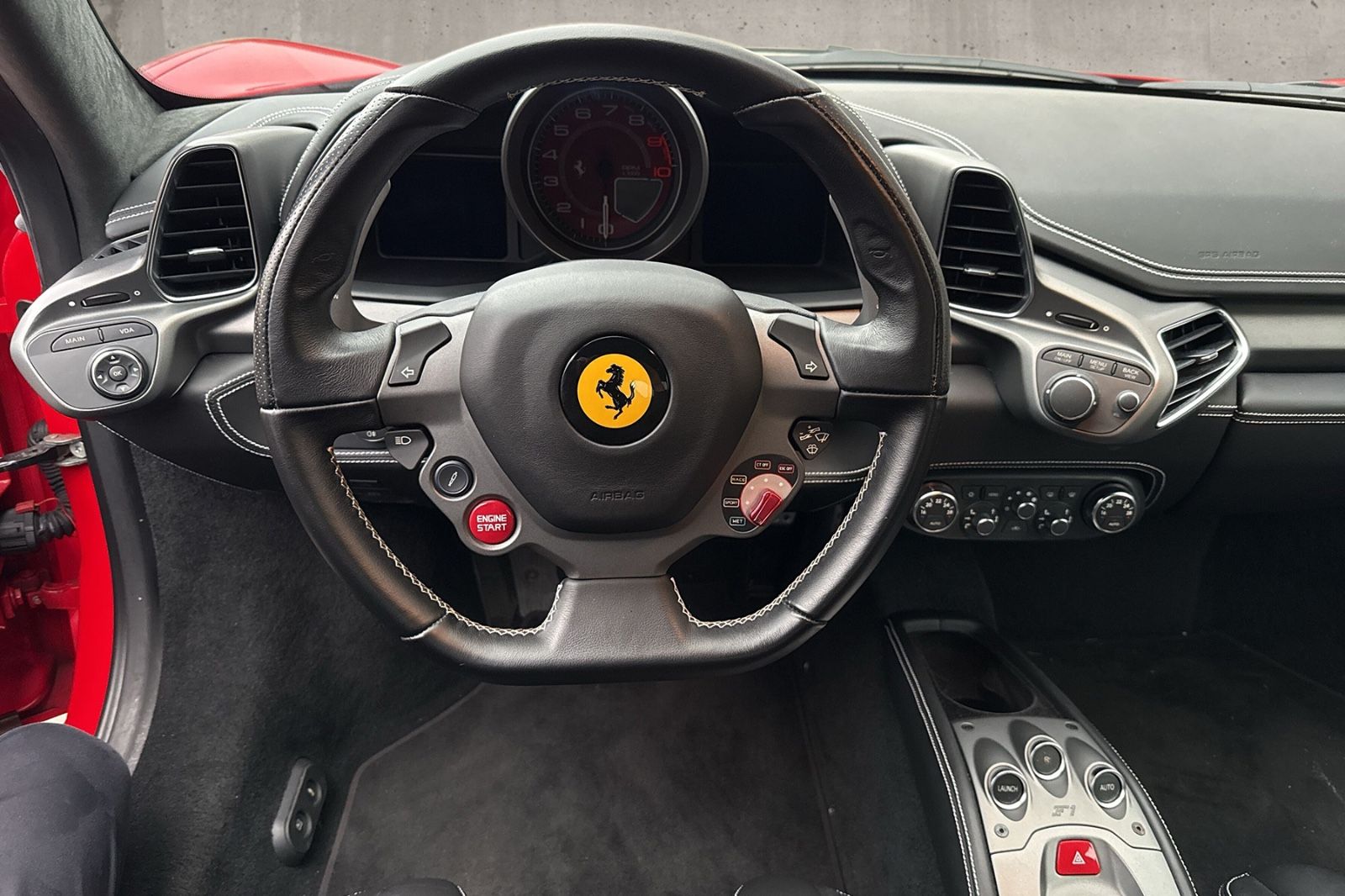 Fahrzeugabbildung Ferrari 458 Italia*dt. Auto*Racing Seats*PDC