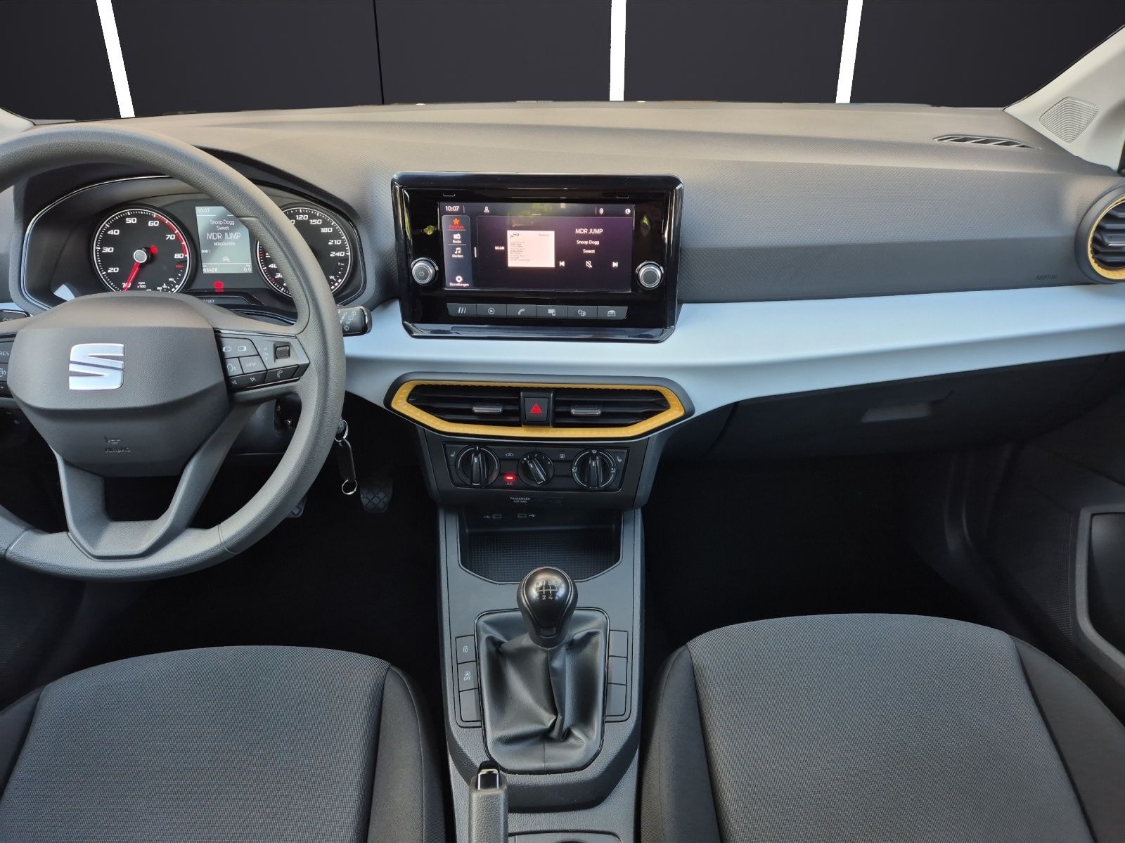 Fahrzeugabbildung SEAT Ibiza 1.0 Reference LED Klima DAB PDC SHZ LM