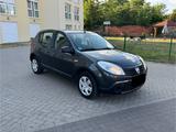 Dacia sandero 1.2 Benziner - Dacia Sandero in Magdeburg