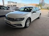 Volkswagen Vw Passat B8/Bj 2022 /2.0 tdi 122 ps/dsg - Volkswagen Passat: 20 TDI
