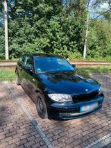 BMW E81 116i 1er - BMW: E81