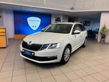 Skoda Octavia Combi Ambition - Skoda Octavia: Combi Ambition