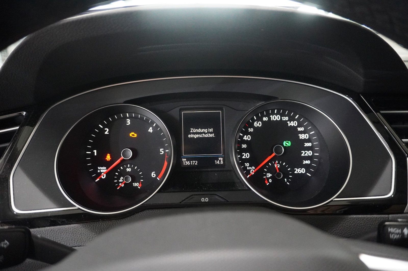 Fahrzeugabbildung Volkswagen Passat Var. 2.0D BUSINESS DSG NAVI/LED/KAMERA/SH