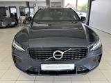 Volvo V60 B4 (D) R-Design AHK Kamera LED WinterPaket - gebrauchte Volvo V60 aus dem Jahr 2022