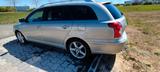 Toyota Avensis Combi 2,2-l-D-CAT Team Team - Toyota Avensis: Team