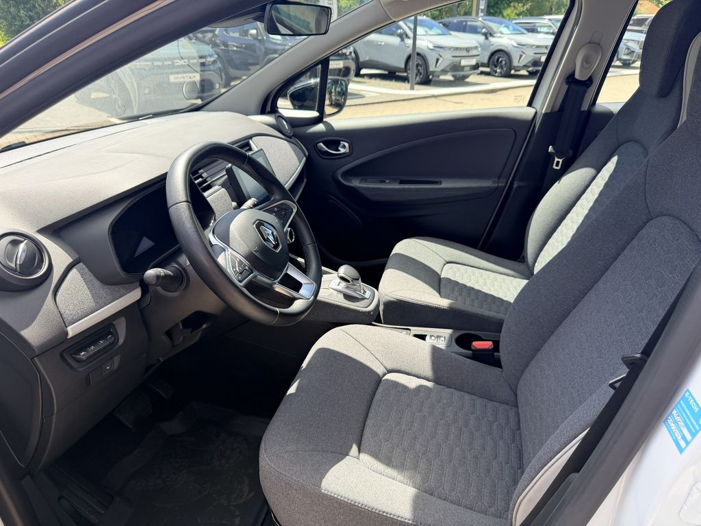 RENAULT ZOE - Bild 6