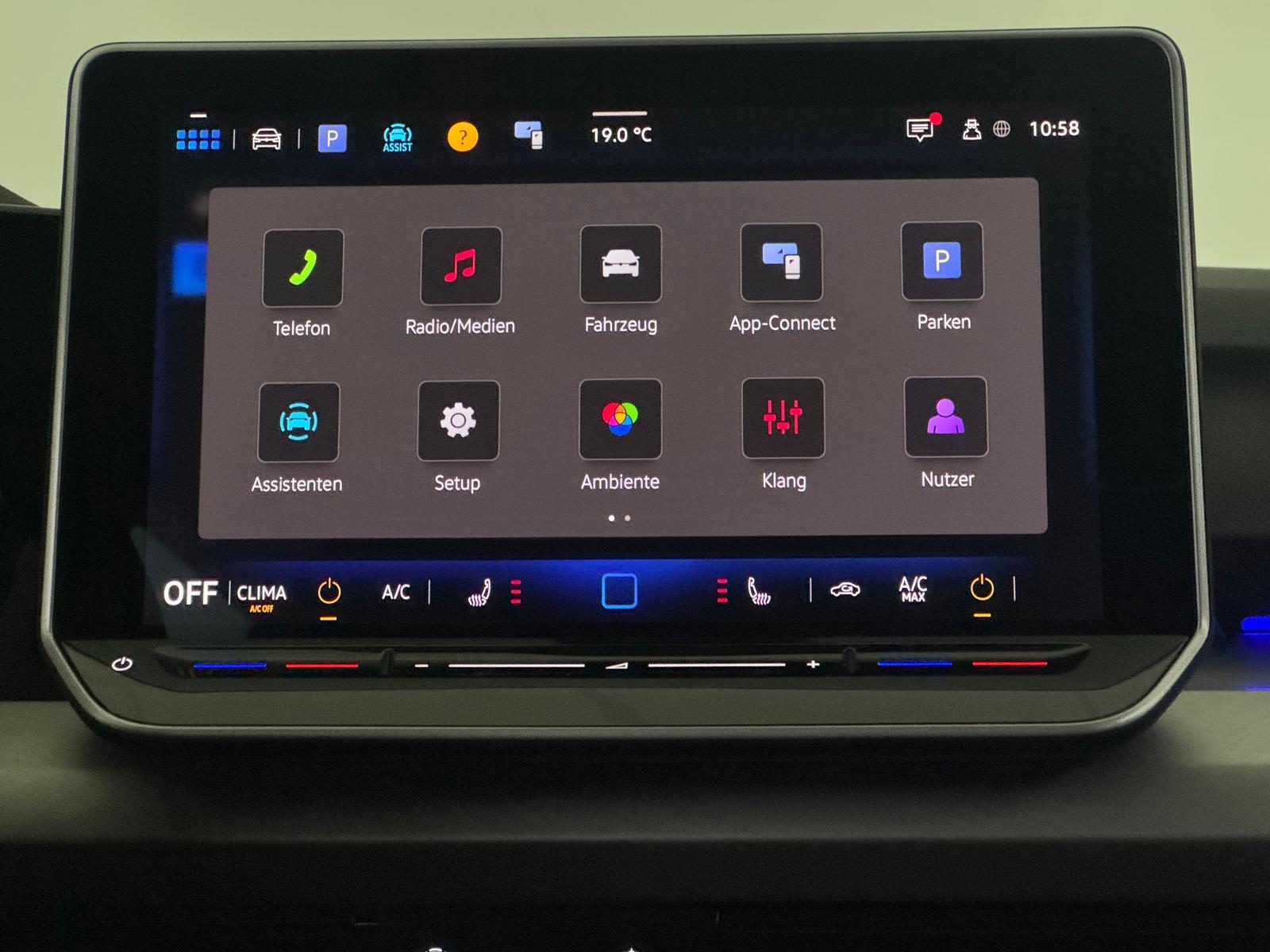 Volkswagen Golf 1.5 eTSI virtual Navi-app ACC Ambiente, миниатюра 15