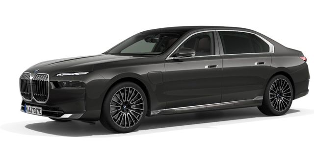 BMW 750e xDrive Limousine Executive Drive Pro PanGSD
