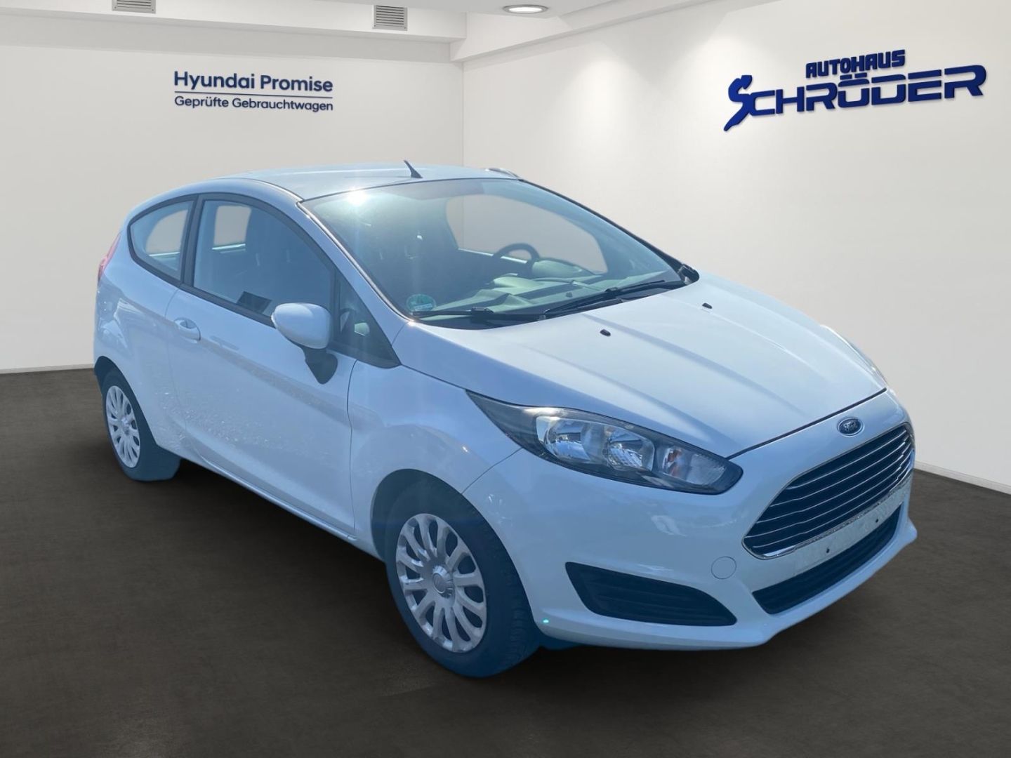 Fahrzeugabbildung Ford Fiesta Trend Frontscheibenheizung