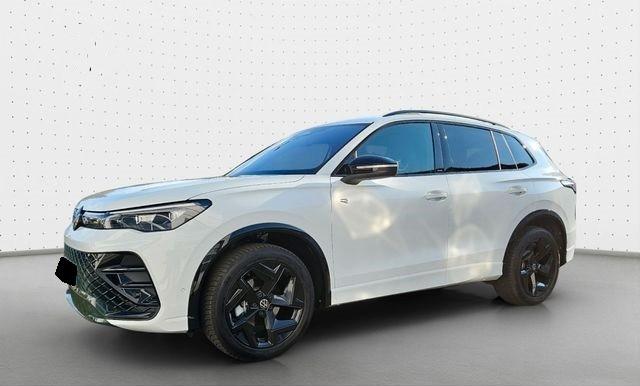 Volkswagen Tiguan 1.5 eTSI 110 kW R-Line AHK ACC Kamera
