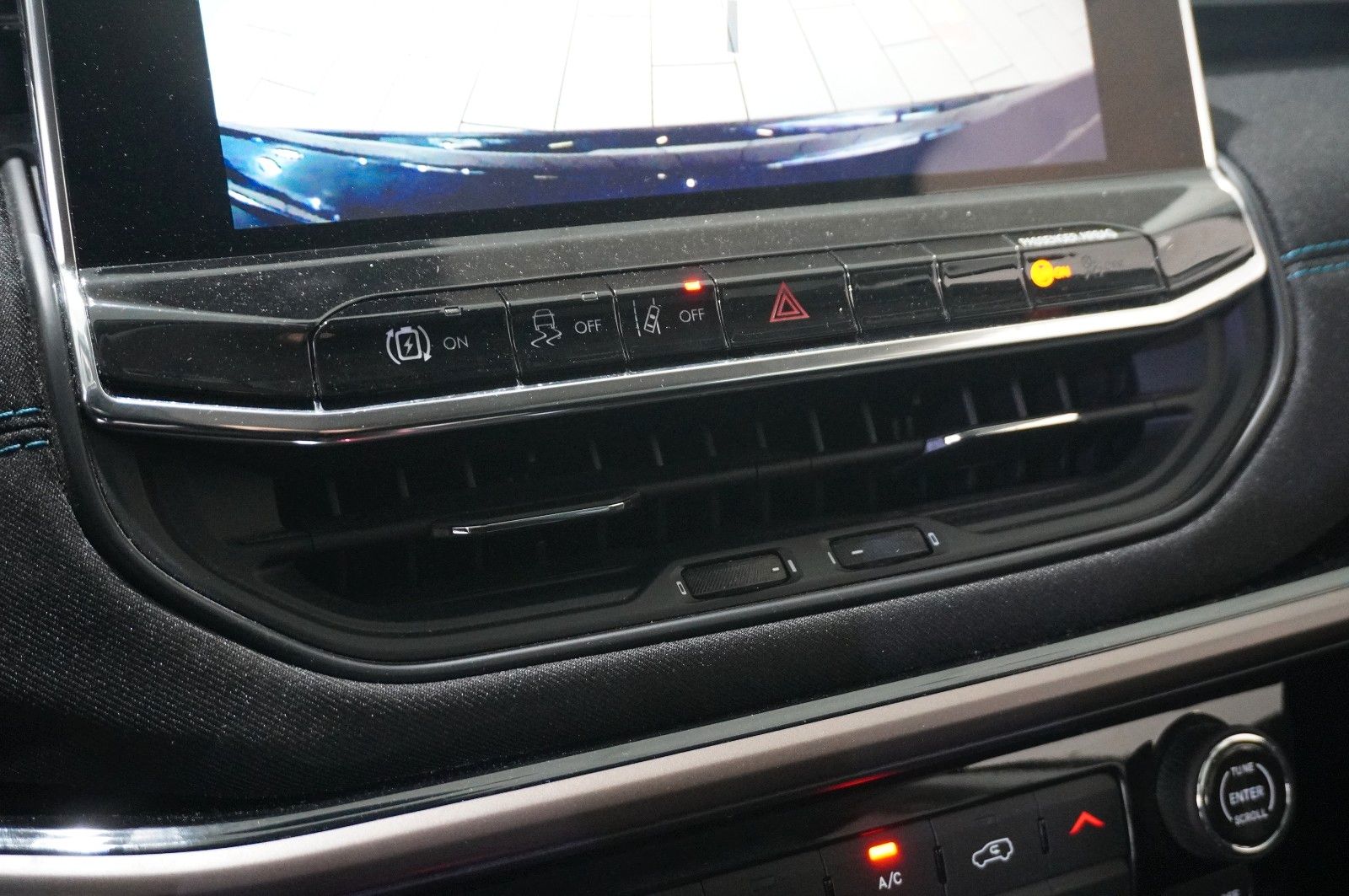 Fahrzeugabbildung Jeep Compass 1.3 4X4 HYBRID NAVI/LED/KAMERA/VIRTU/DAB