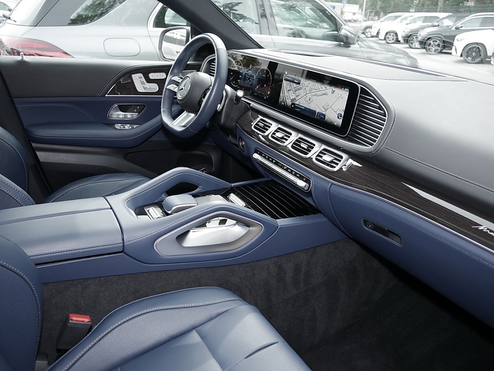 Mercedes-Benz GLE 300 d 4M Coupé AMG DIST AHK MASSAGE SITZKLIM foto 5