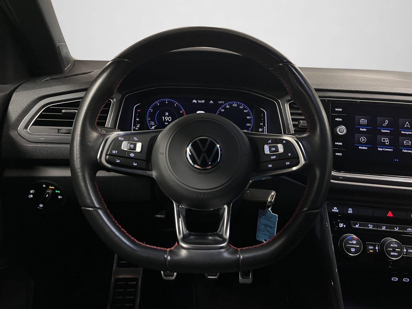 Volkswagen T-Roc - Bild 10