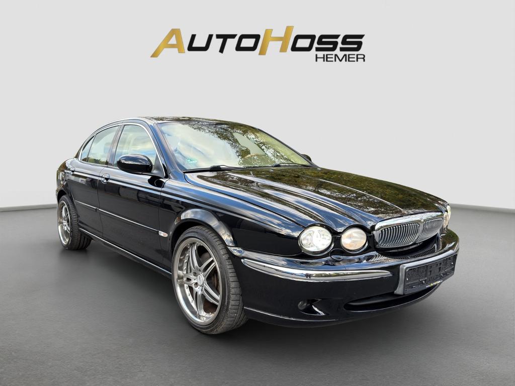 Jaguar X-Type