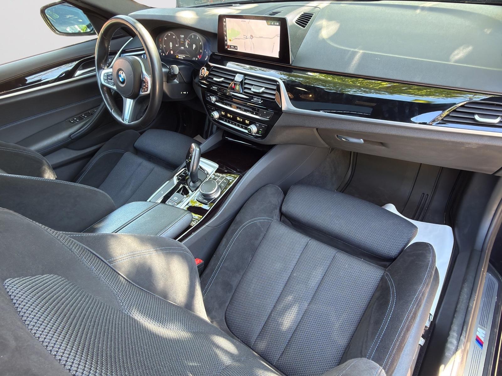 BMW 530d M Sport ACC|PANO|AHK|HEAD-UP|LED|NAVI|SHZ