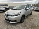Renault Scenic III Paris - Renault Scenic: Limousine