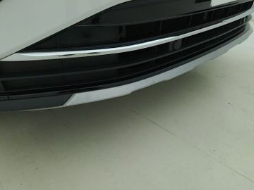 Volkswagen Tiguan - 5