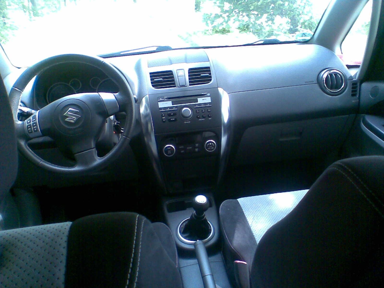 Suzuki SX4 Classic 1.6 VVT 2WD Comfort 