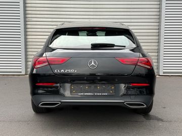 Mercedes CLA 250 Shooting Brake - 6