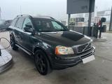 Volvo XC90 V8 4.4 , 7- SITZER - Volvo XC90 mit LPG-Antrieb
