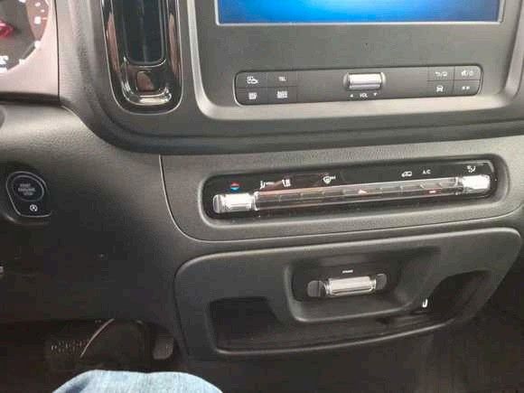 Fahrzeugabbildung Mercedes-Benz Vito 116 CDI Extral 9G Klima Kamera SHZ