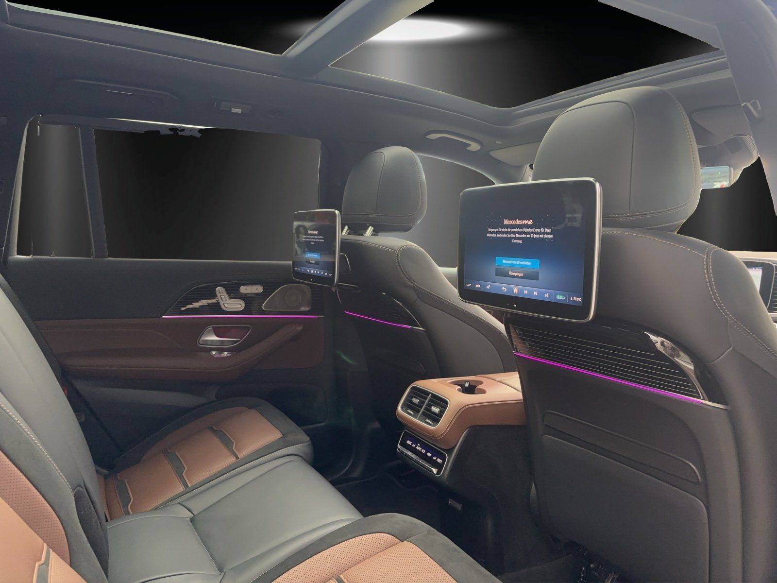 Fahrzeugabbildung Mercedes-Benz GLS63 AMG Ultimate AHK Standhz 7-Sitz FondTV 23"
