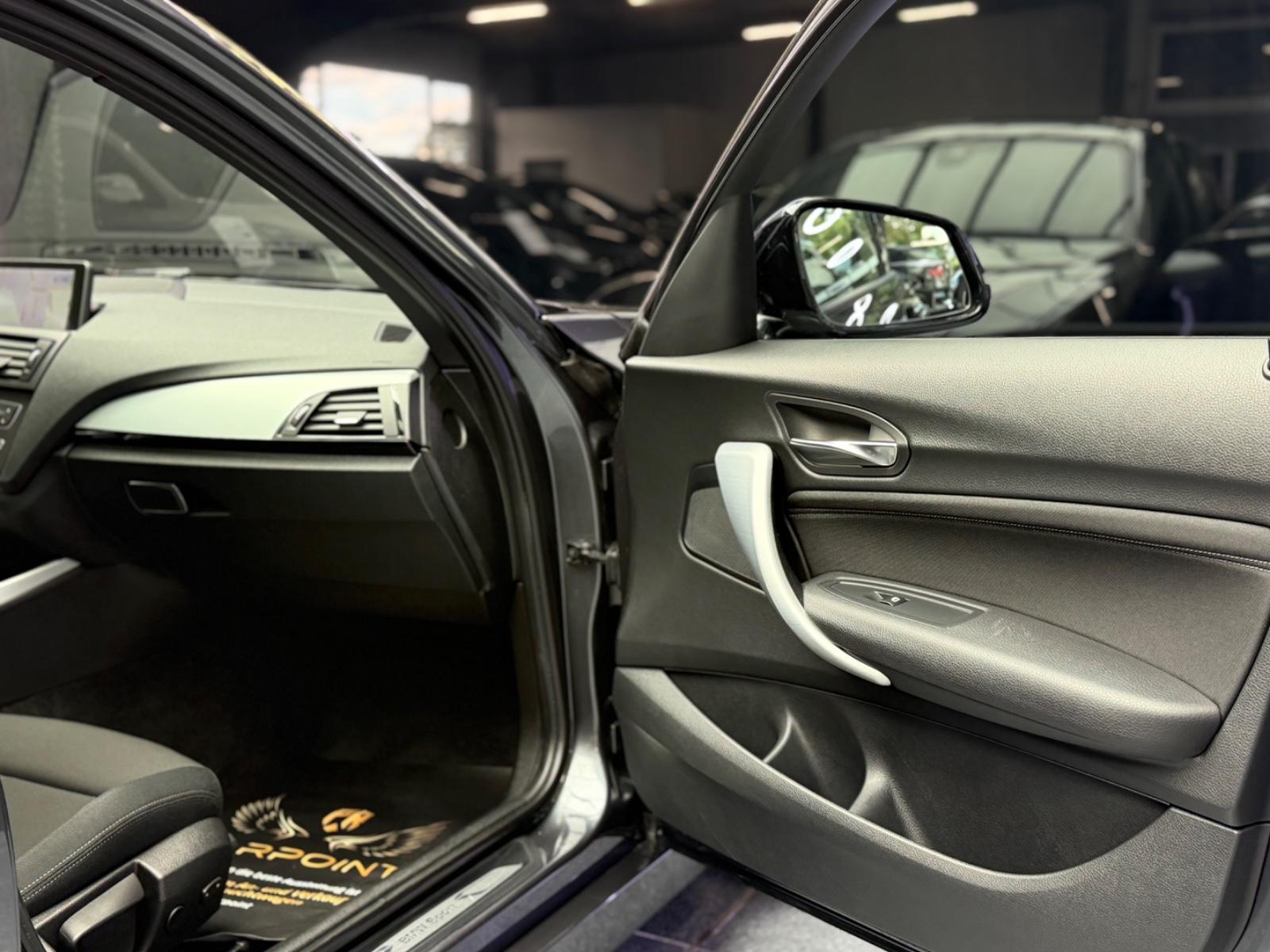 BMW 120d Limousine Sport/Bi-Xenon/CAM/S-Dach/BT