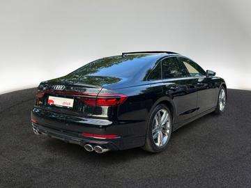 2025 AUDI S8 — фото 5