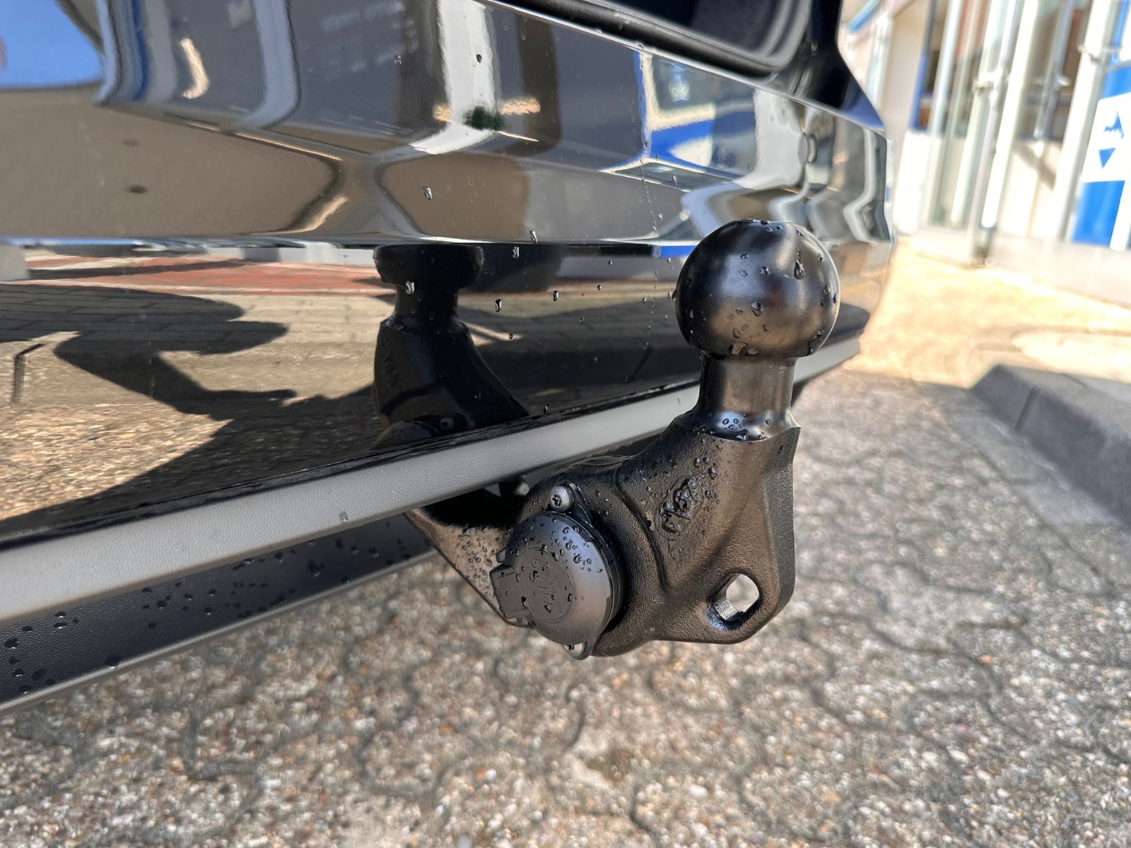 Fahrzeugabbildung Volkswagen Touran Comfortline 1.5 TSI DSG AHK/LED/Navi/SHZG