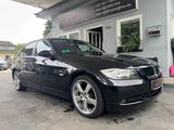 BMW 320 Baureihe 3 Lim. 320i Klima Navi - BMW 320 aus 2005: 320i