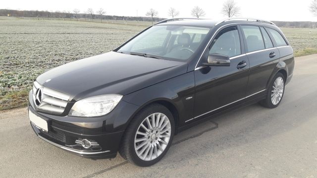 Mercedes-Benz C 180 C -Klasse T-Modell C 180 T CGI BlueEff.AHK